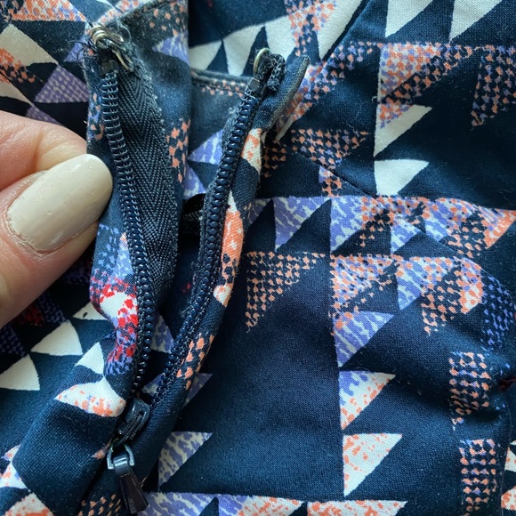 Banana Republic Dress - Geoshape pattern - Picture 7 of 9